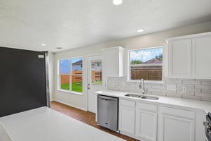 Mossy Point Ct-S0508-014.jpg