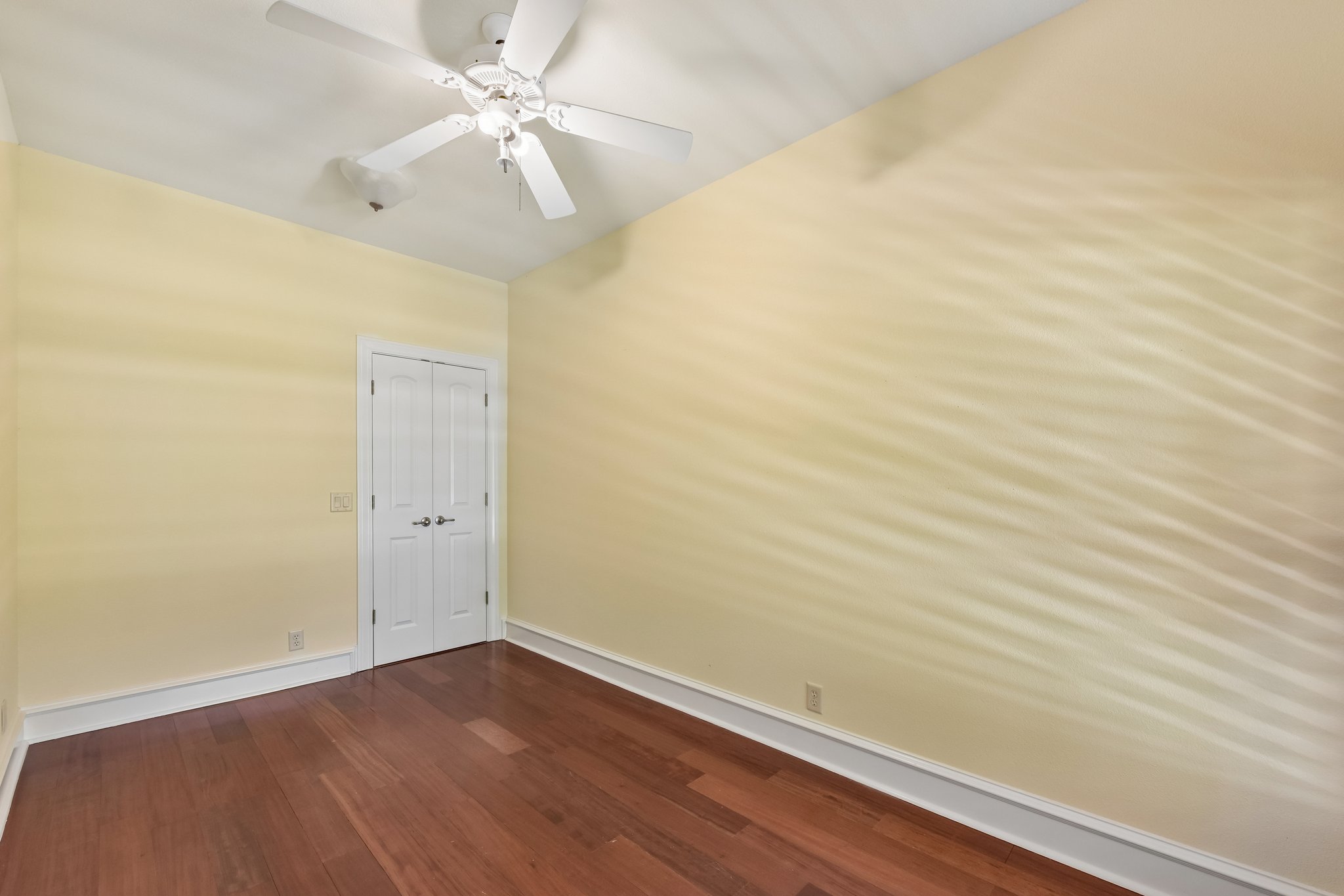Oak Forest Dr-S2806-031.jpg