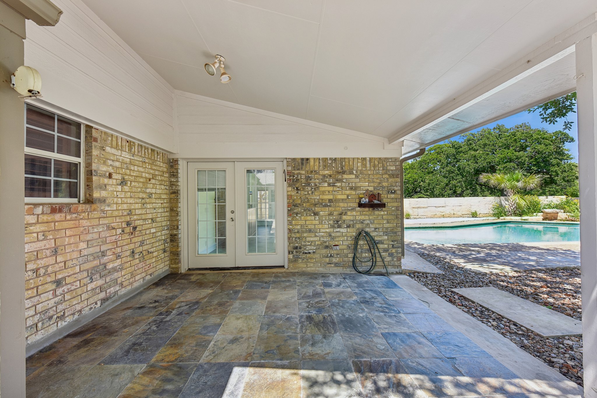 Oak Forest Dr-S2806-059.jpg