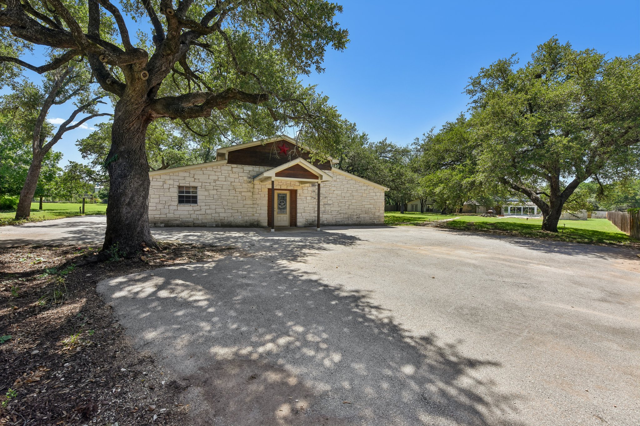 Oak Forest Dr-S2806-068.jpg