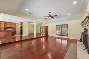Oak Forest Dr-S2806-010.jpg