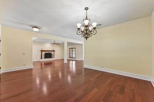 Oak Forest Dr-S2806-011.jpg