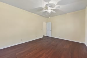 Oak Forest Dr-S2806-025.jpg
