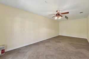 Oak Forest Dr-S2806-049.jpg
