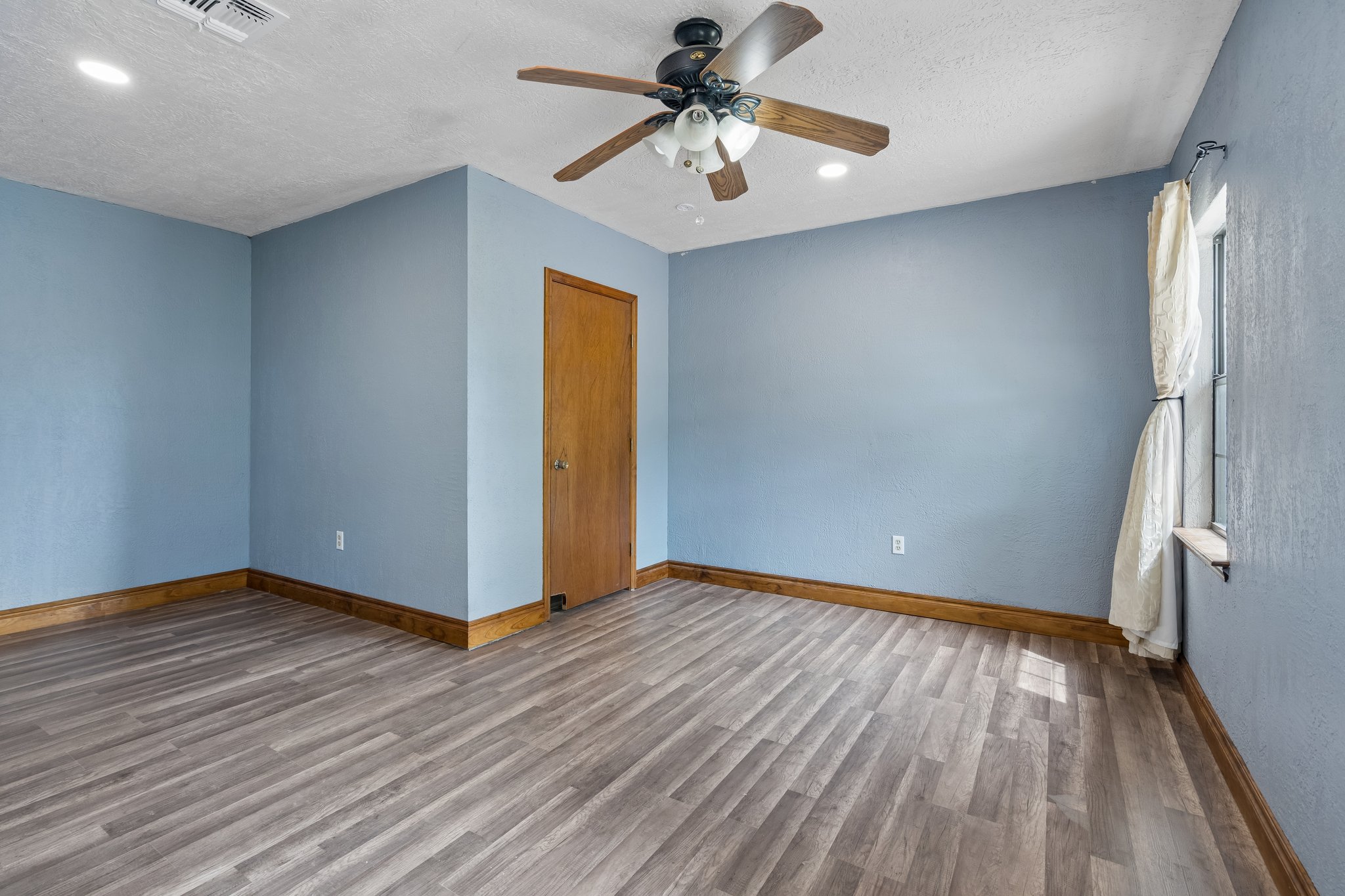 19150 96th St_036.jpg