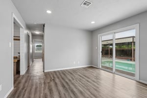 19150 96th St_010.jpg