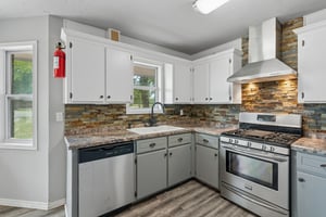 19150 96th St_014.jpg