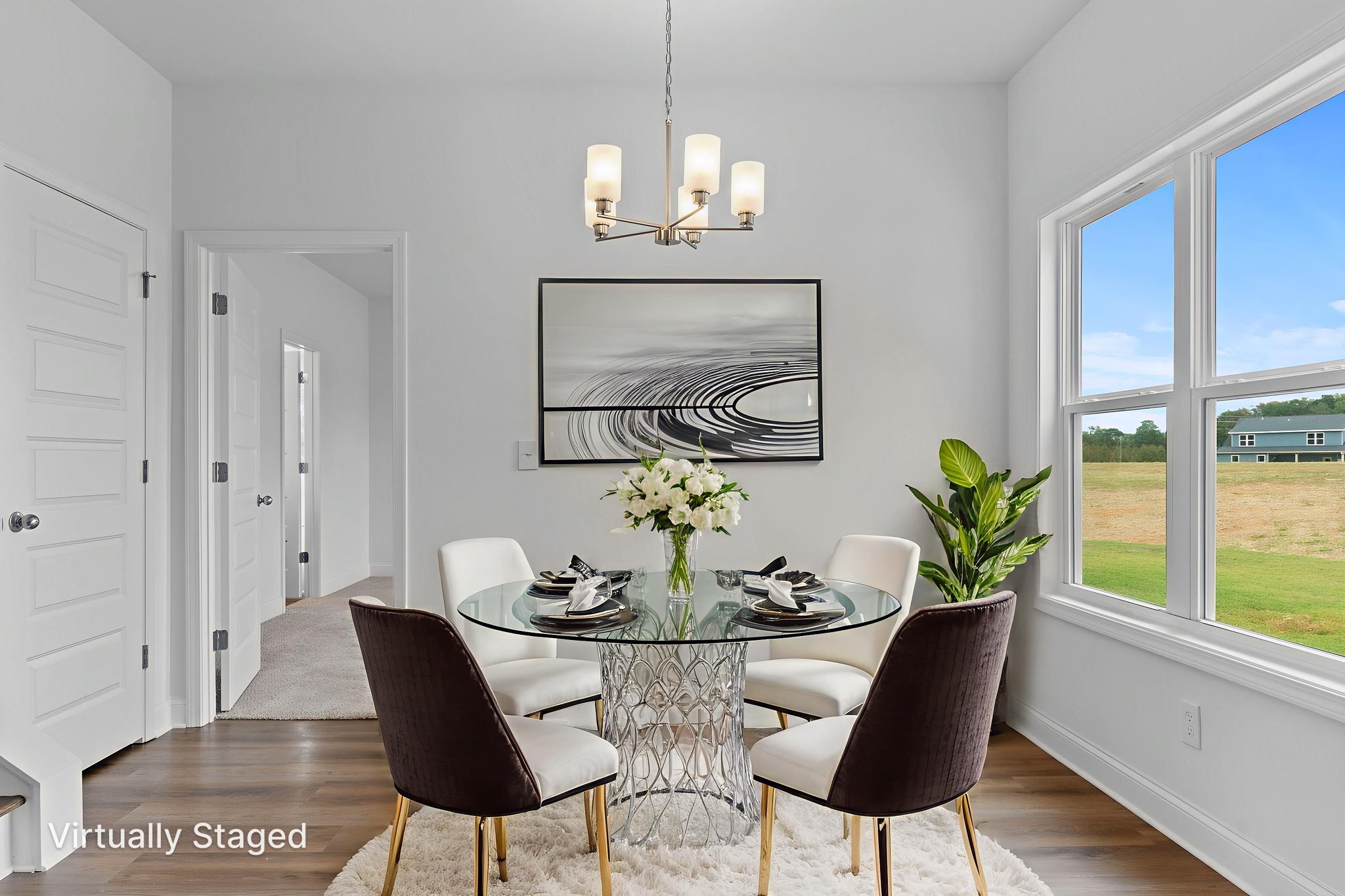 DSC08747_1 virtually staged.jpeg