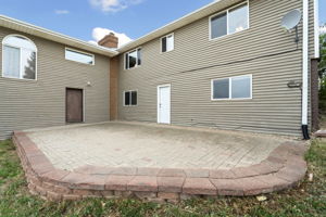  Photo 35