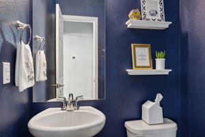 19165 E 55th Ave, Denver, CO 80249, USA Photo 9
