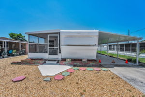 Front Exterior7