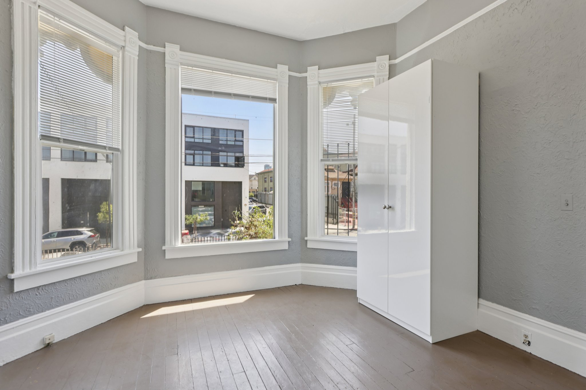 Myrtle St-L1606-005.jpg