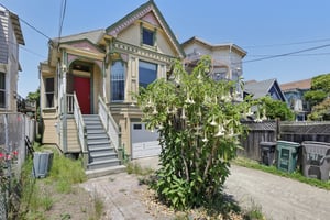 Myrtle St-L1606-002.jpg