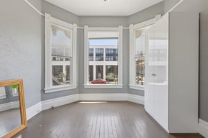 Myrtle St-L1606-012.jpg