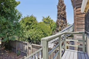Myrtle St-L1606-040.jpg