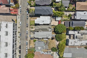 Myrtle St-L1606-050.jpg