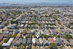 Myrtle St-L1606-055.jpg