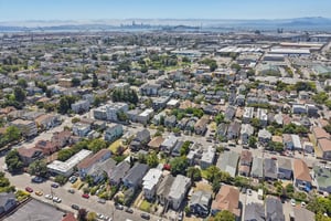 Myrtle St-L1606-056.jpg