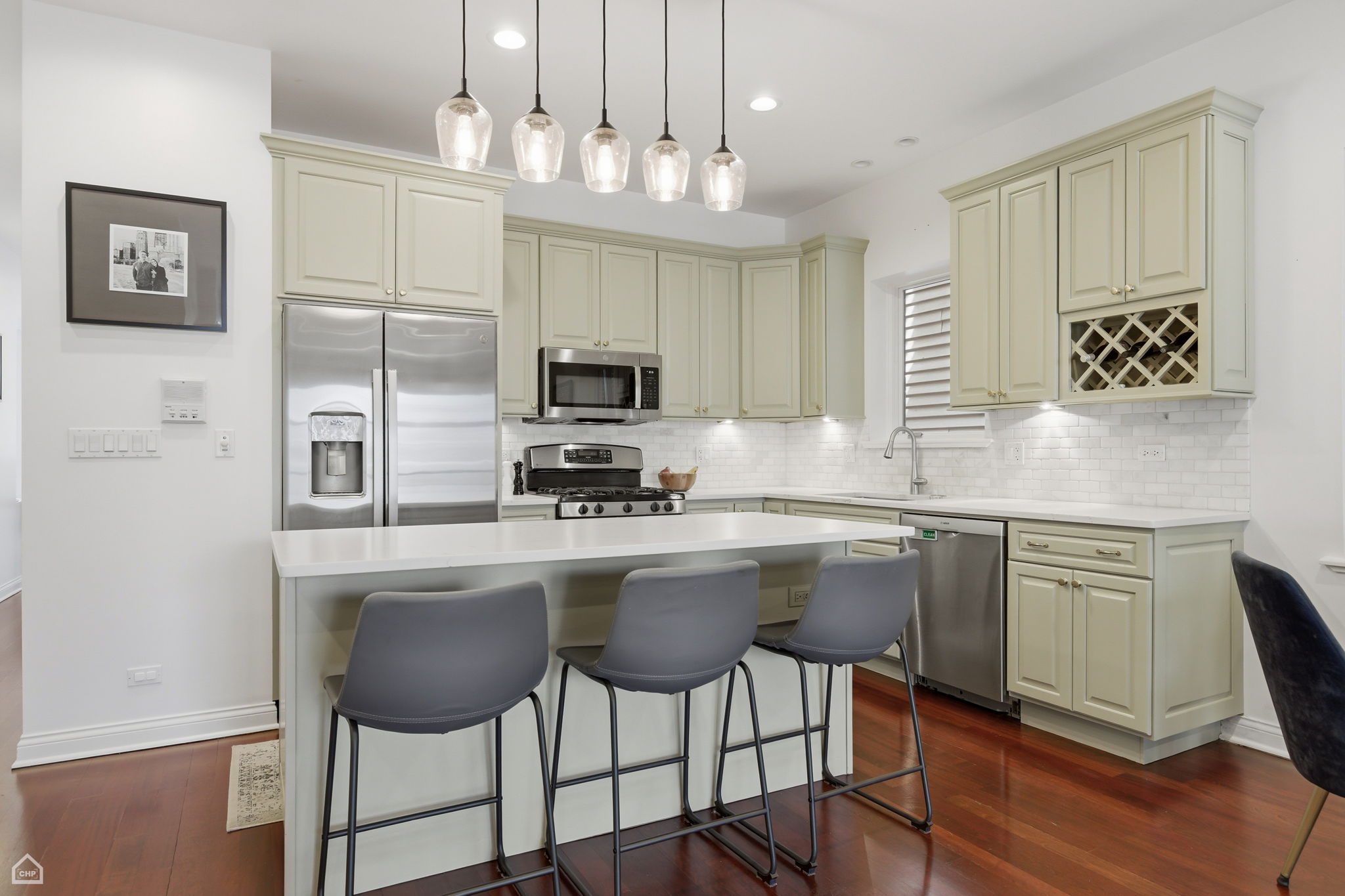 1917 W Potomac Ave 1 - NGC_011