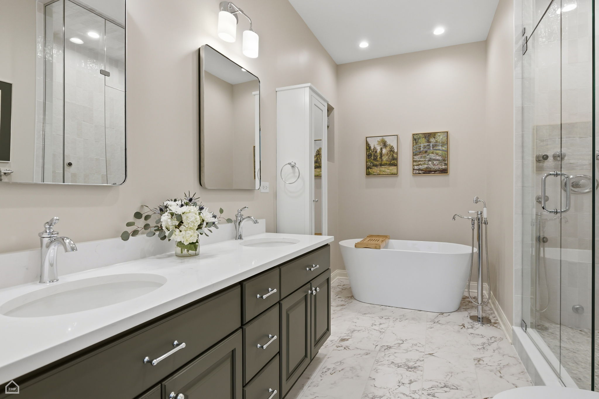 1917 W Potomac Ave 1 - NGC_016