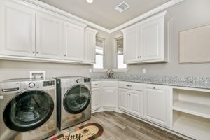 19171 Edge Cove Dr 25