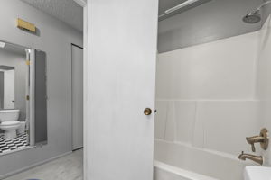  Photo 35