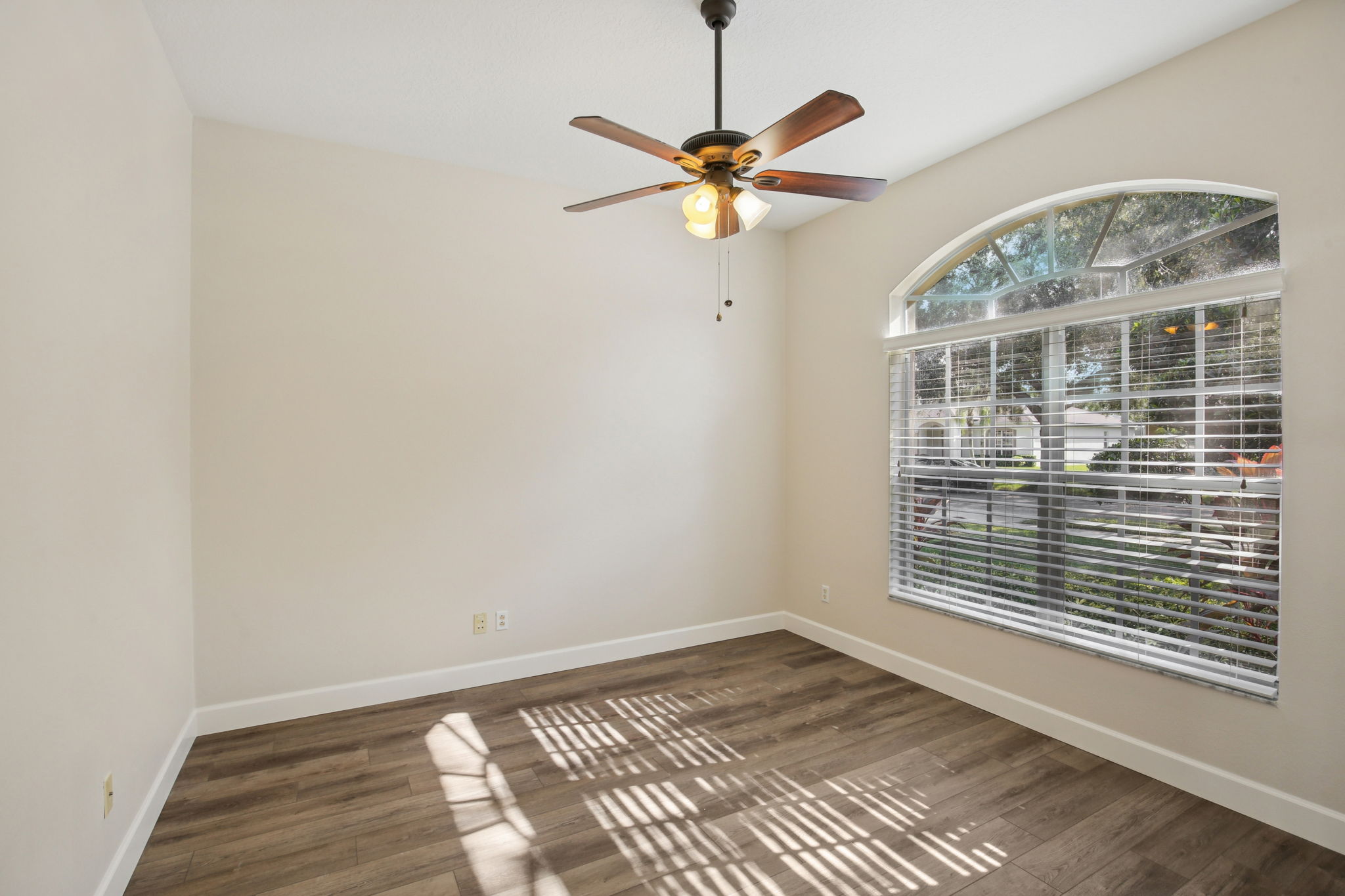 Rutherford Dr-S2511-029