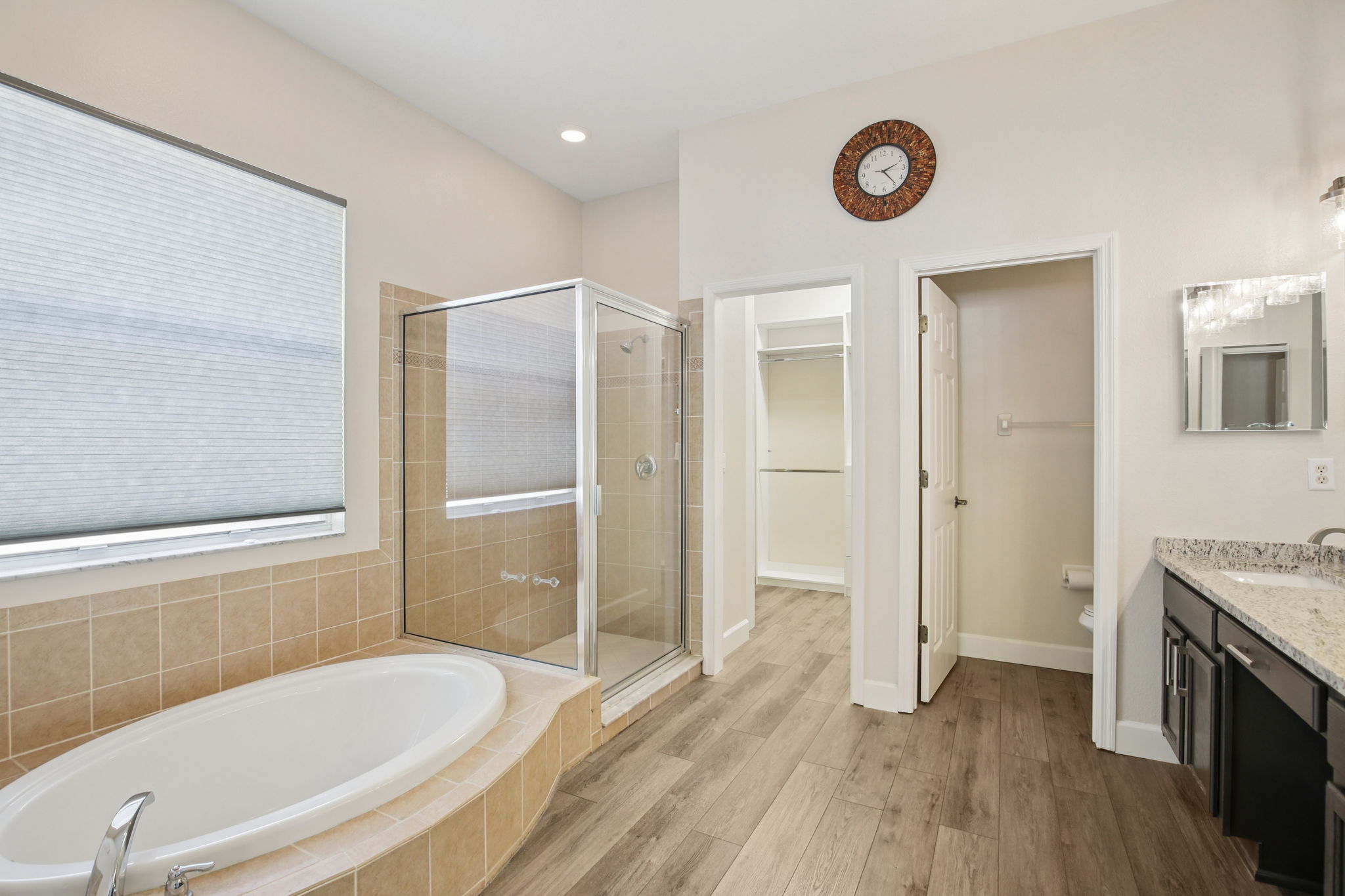 Rutherford Dr-S2511-042