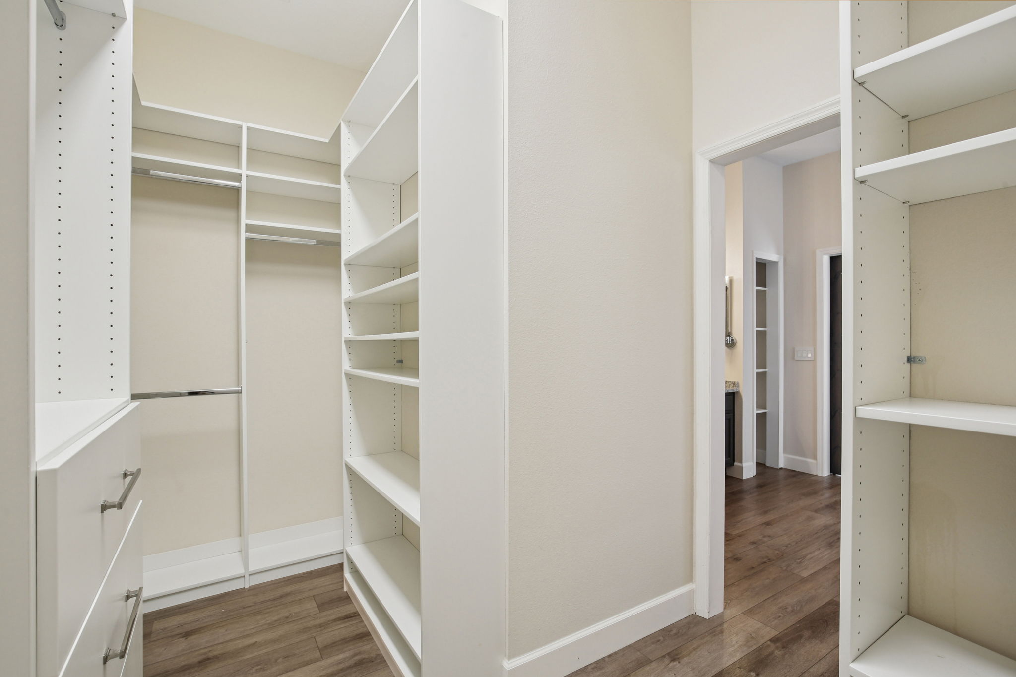 Rutherford Dr-S2511-046