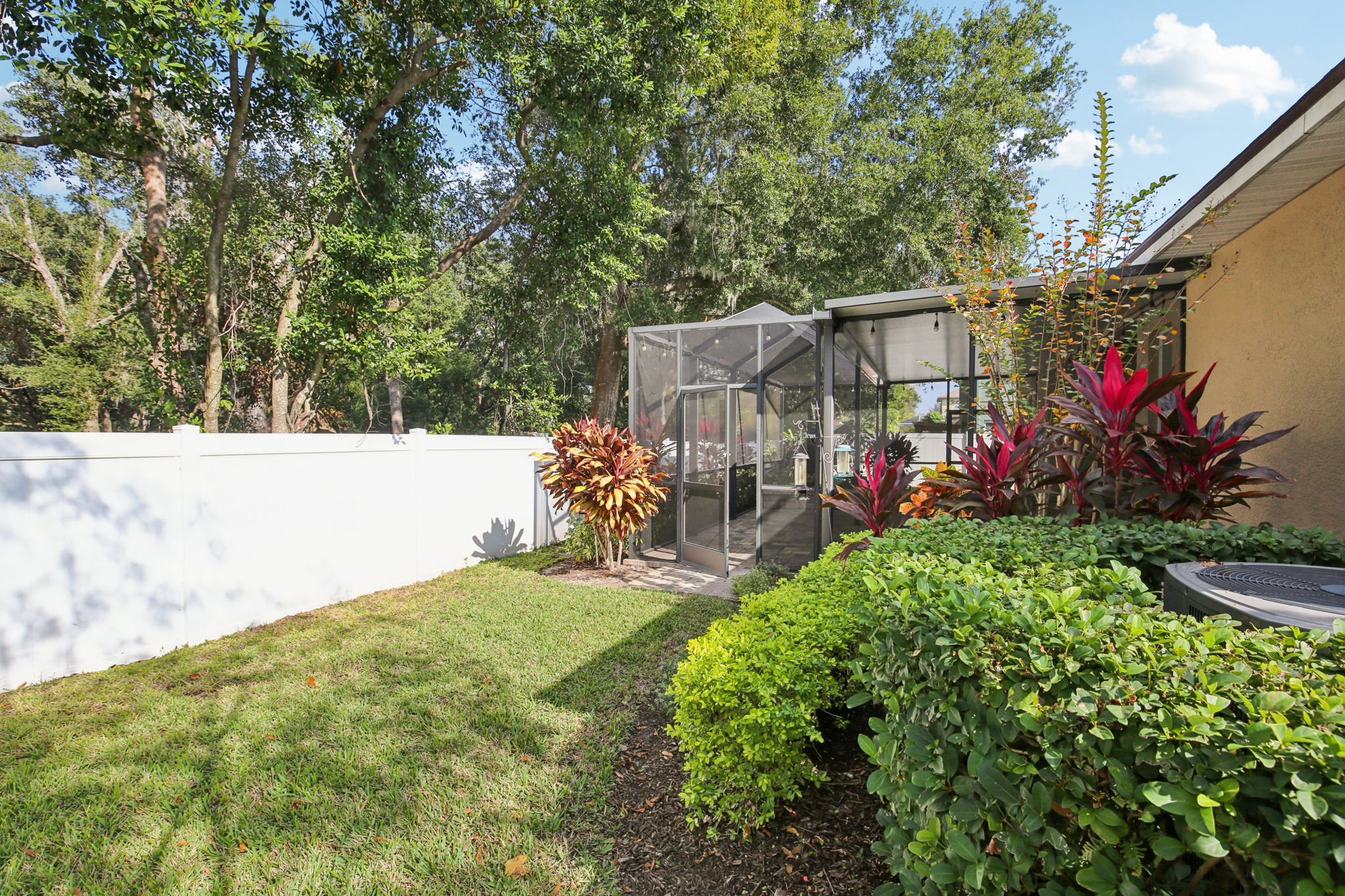 Rutherford Dr-S2511-056