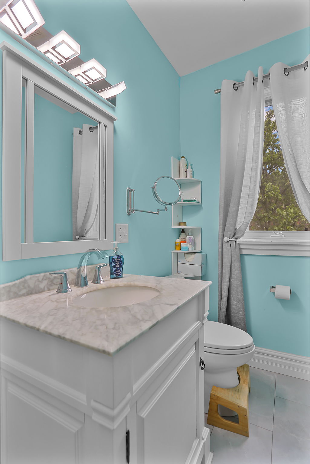 Hall Full Bath