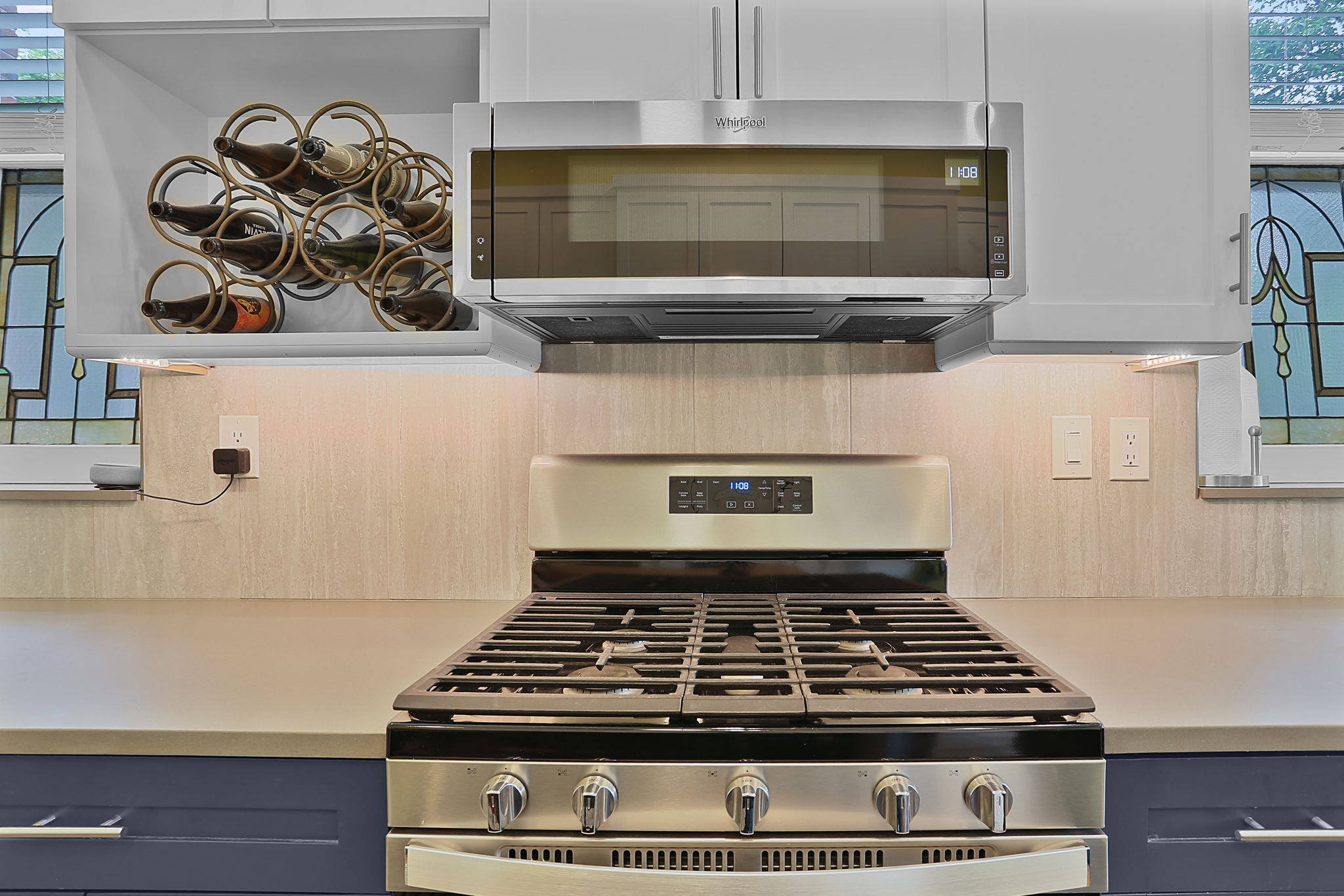 Newer Range & Microwave