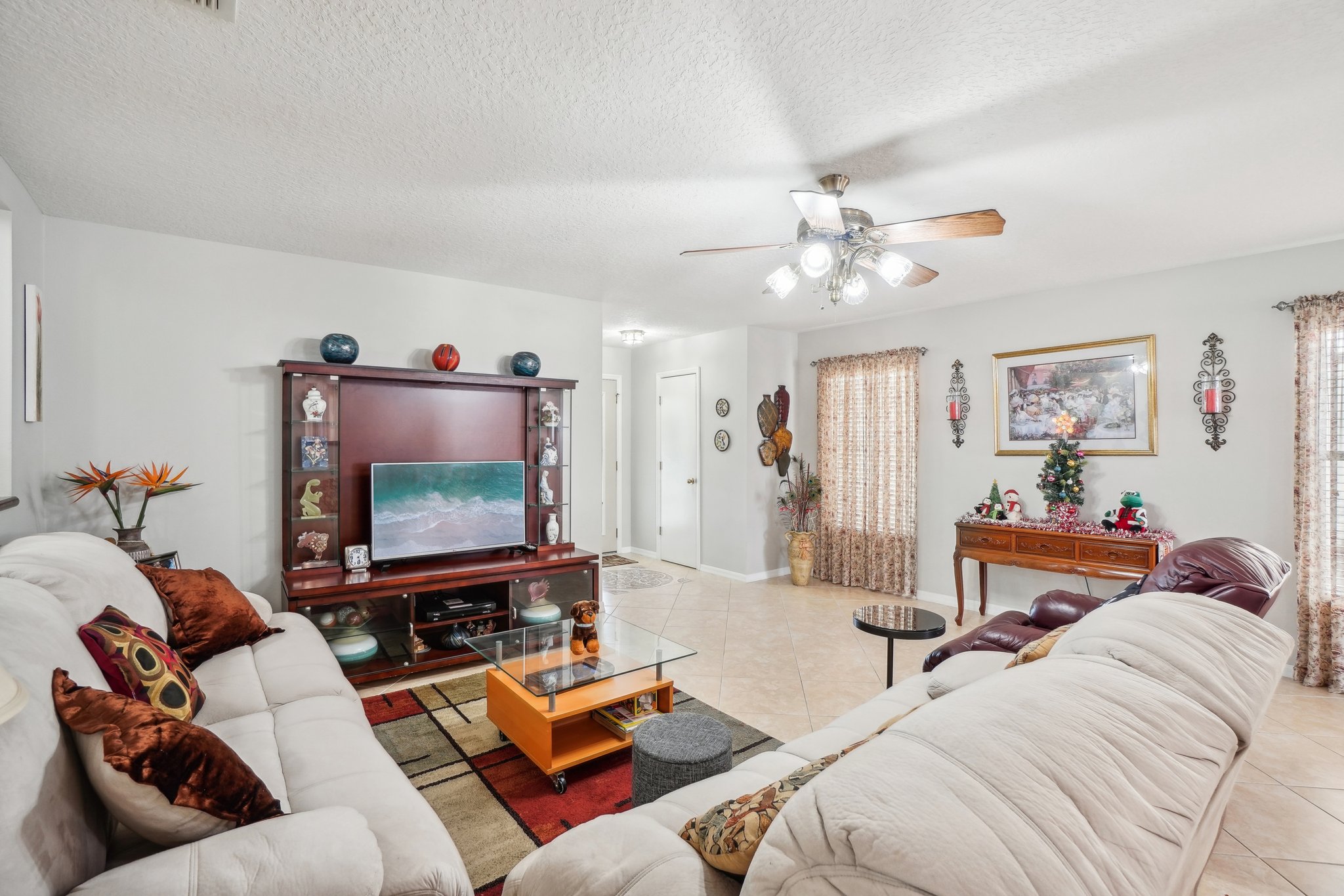 Kimlyn Cir-006.jpg