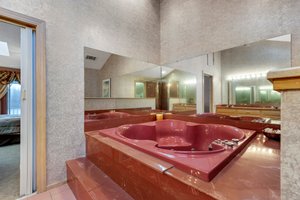  Photo 38