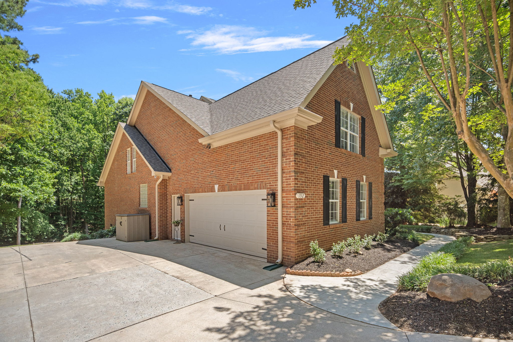 Photo 36