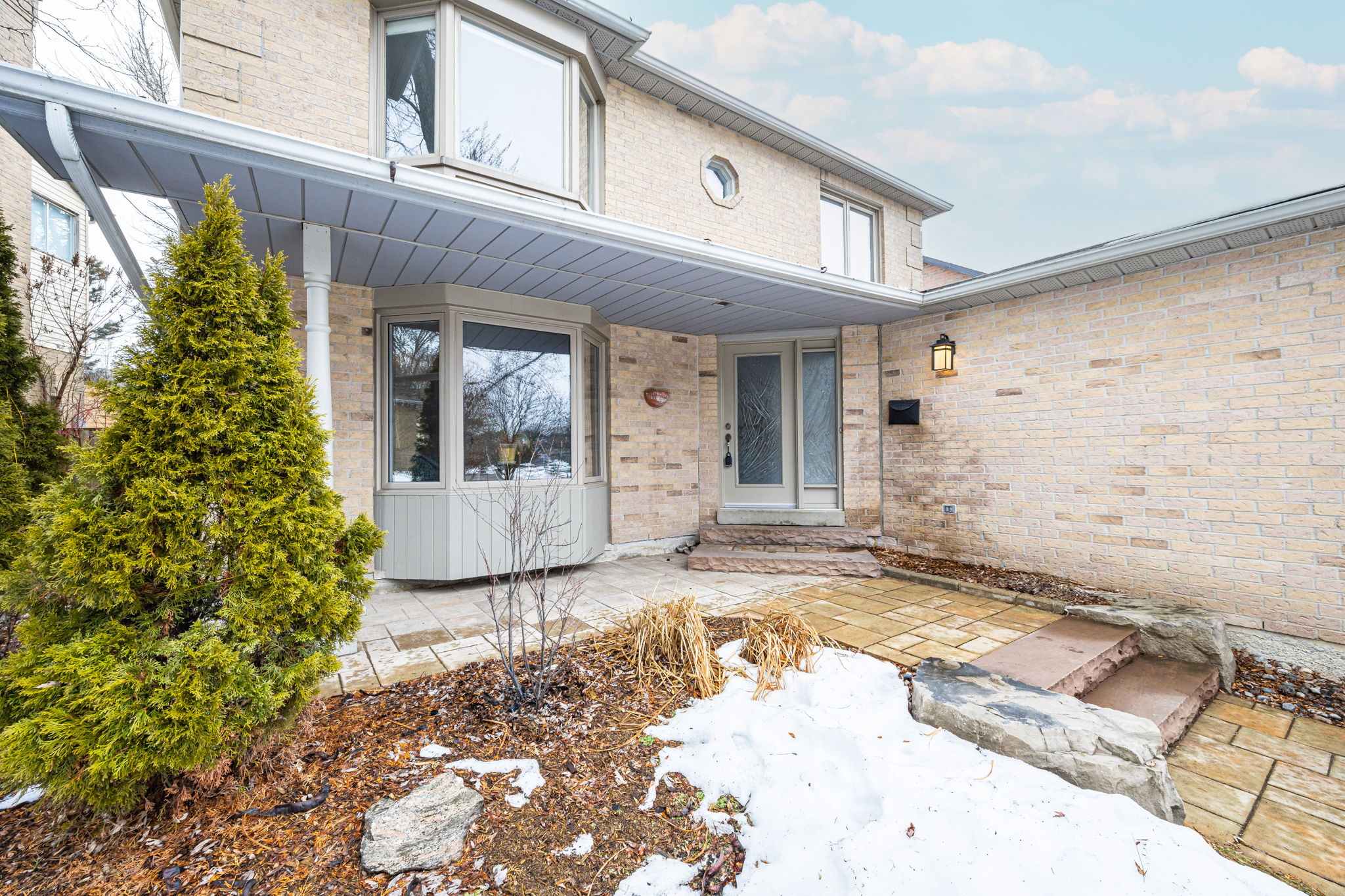 Aurora property showcase — delivered property photograph 5
