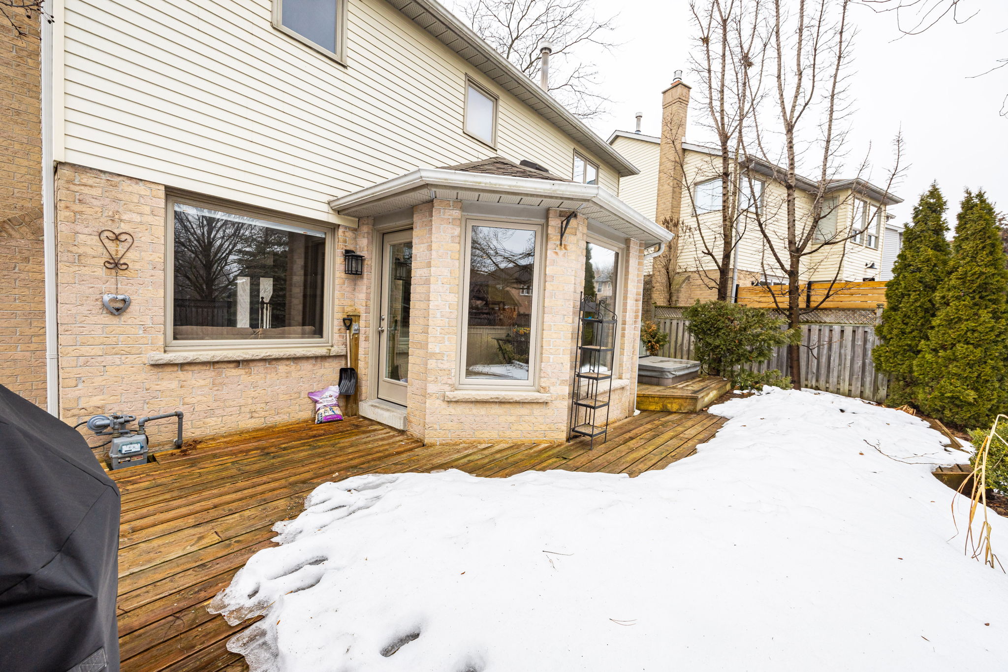 Aurora property showcase — delivered property photograph 50