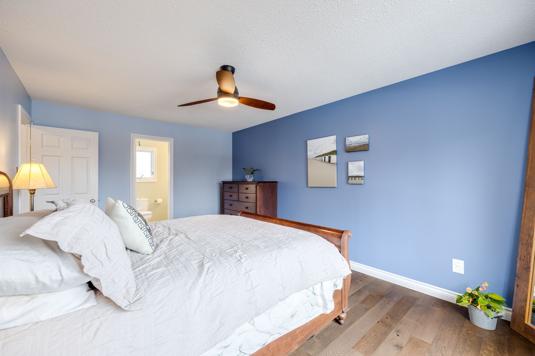 Aurora property showcase — delivered property photograph 26