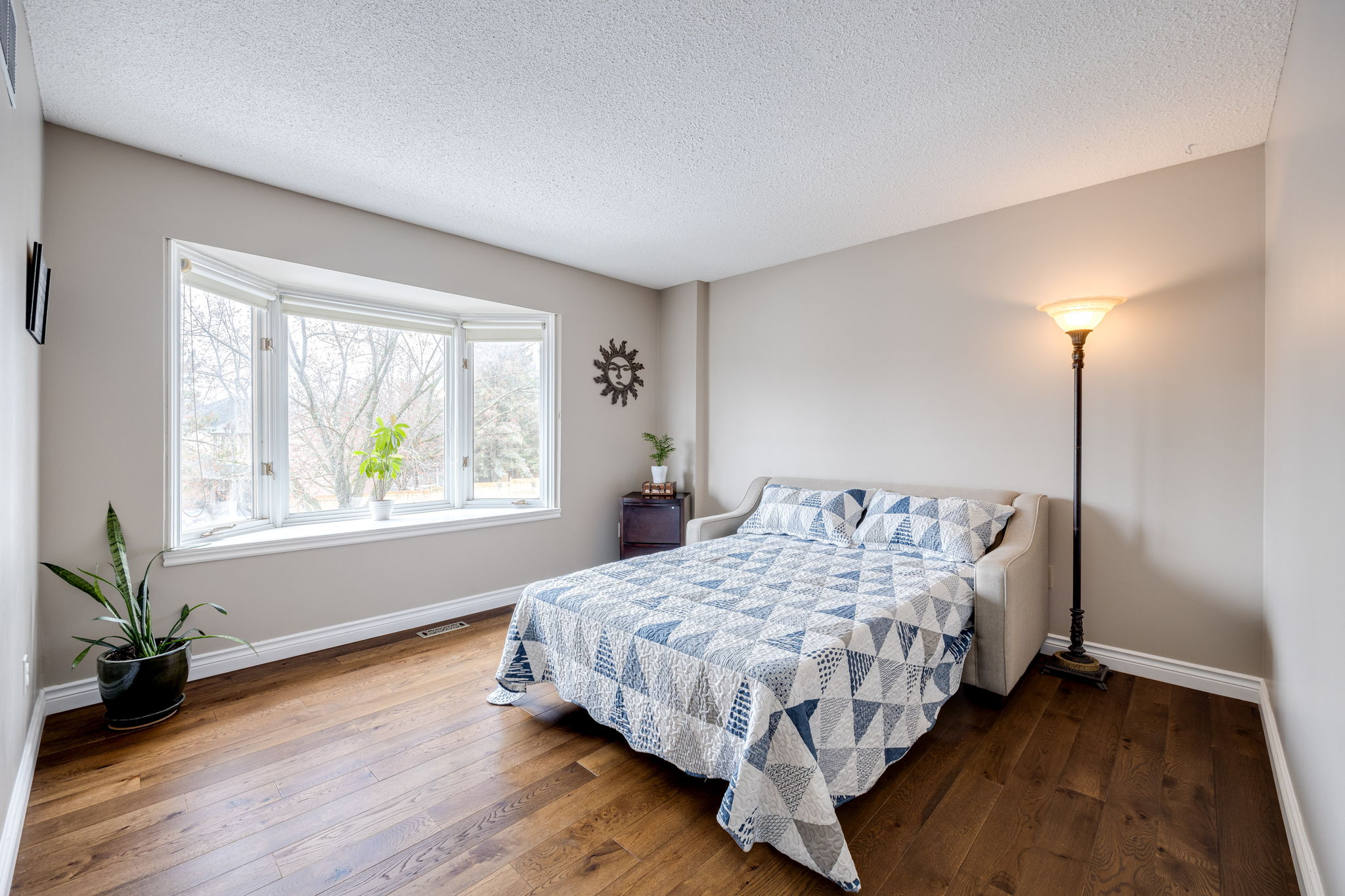 Aurora property showcase — delivered property photograph 35