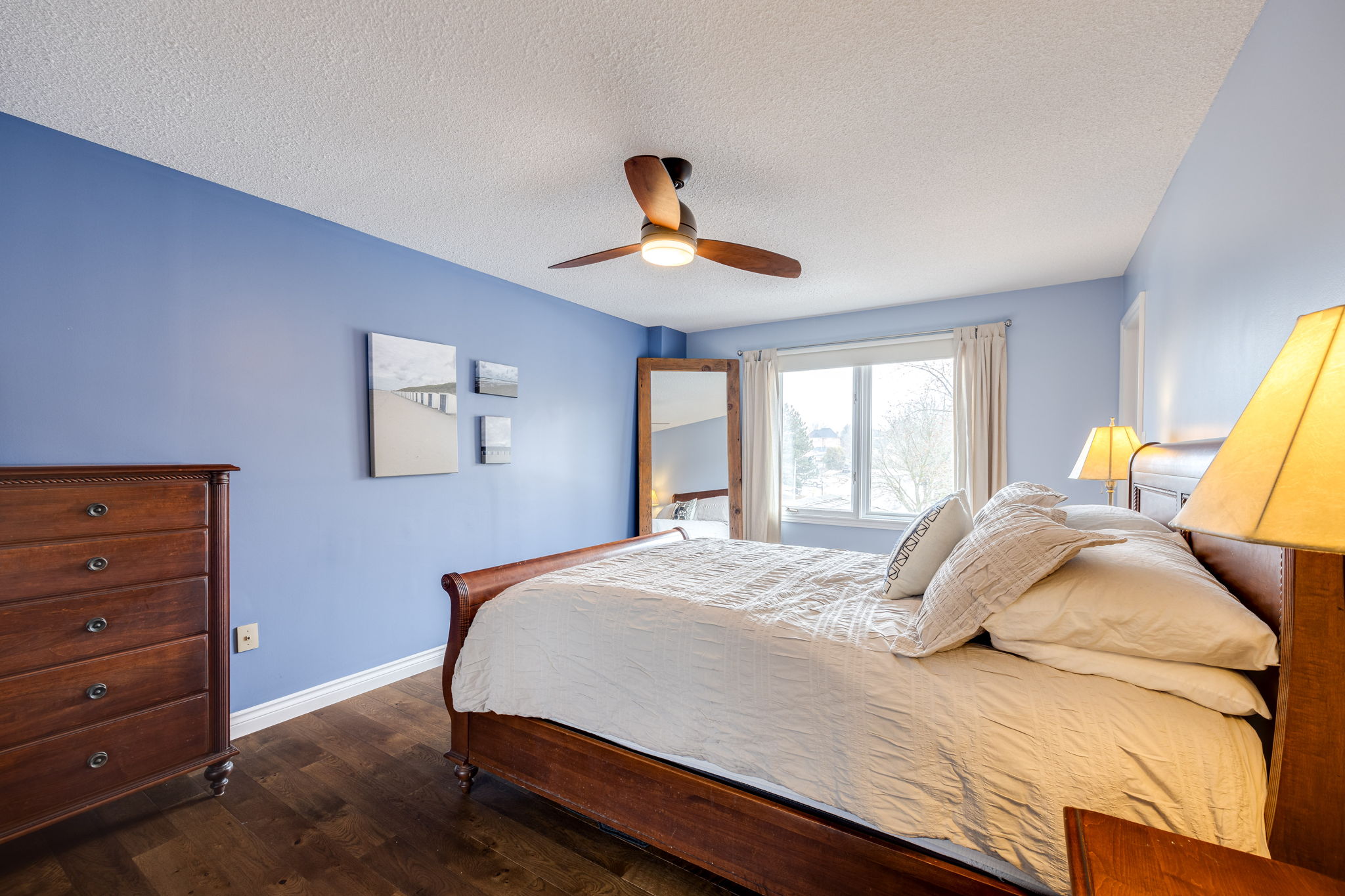 Aurora property showcase — delivered property photograph 24