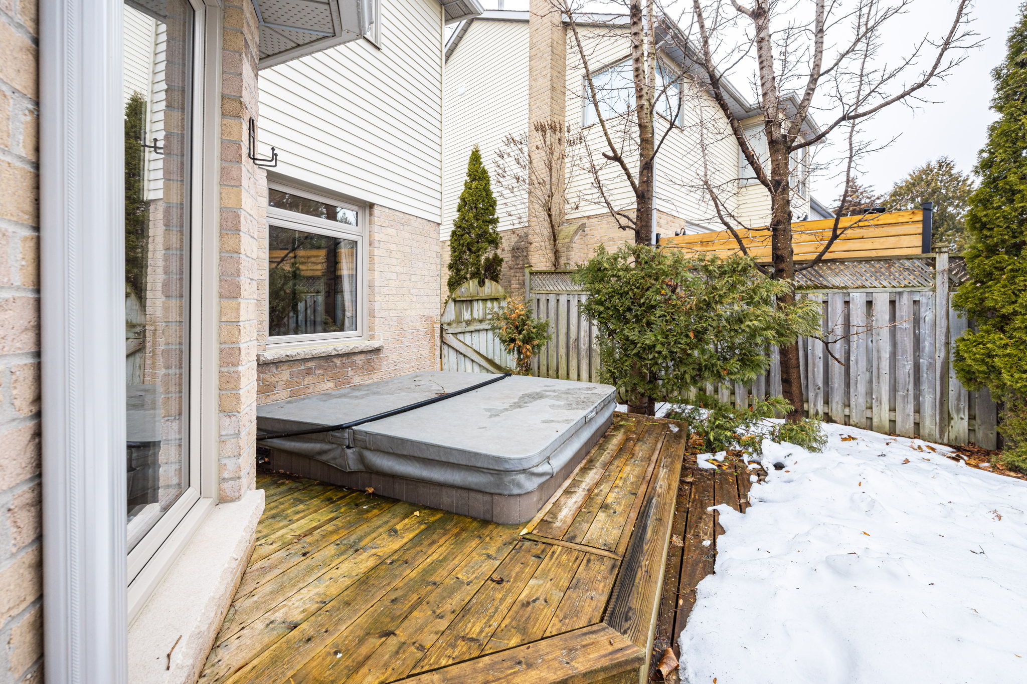 Aurora property showcase — delivered property photograph 51