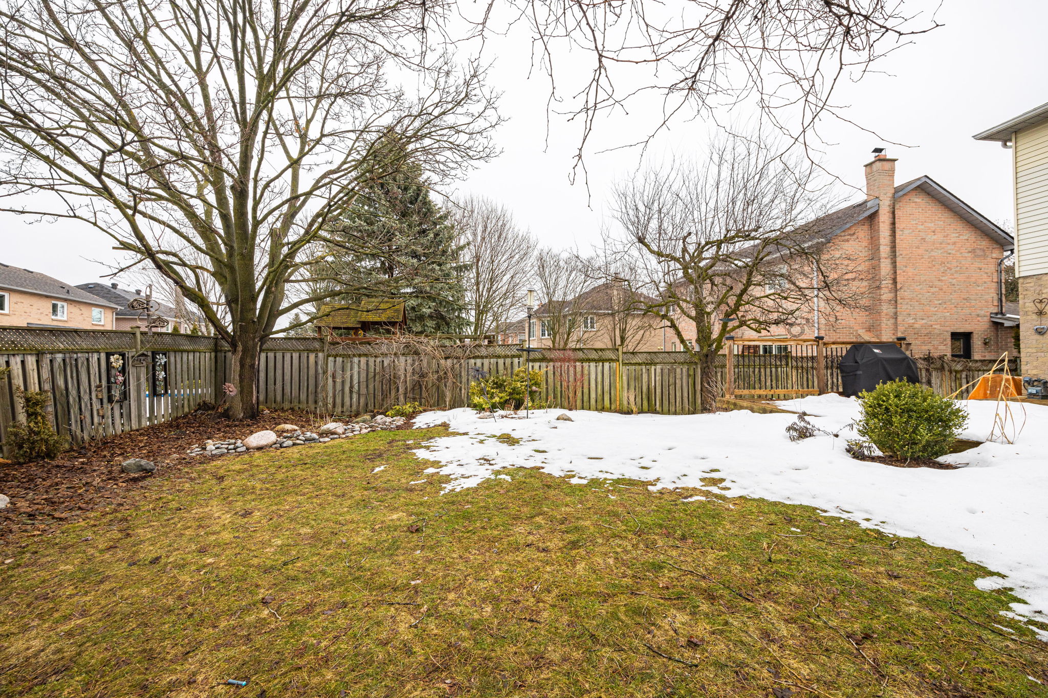 Aurora property showcase — delivered property photograph 55