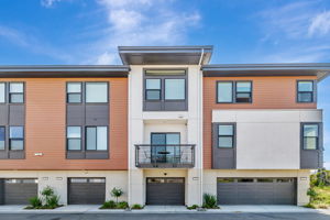 005_192 Waters Park Cir