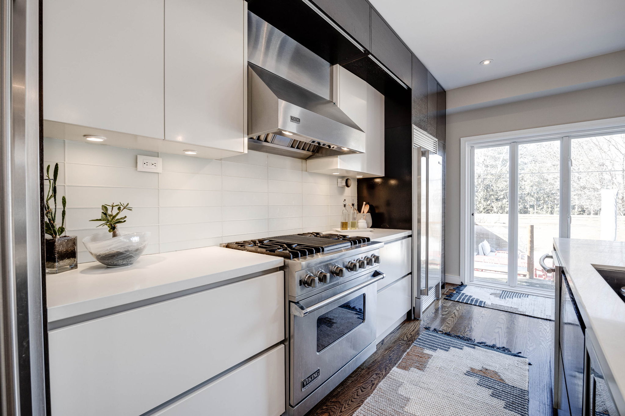 Toronto property showcase — delivered property photograph 32