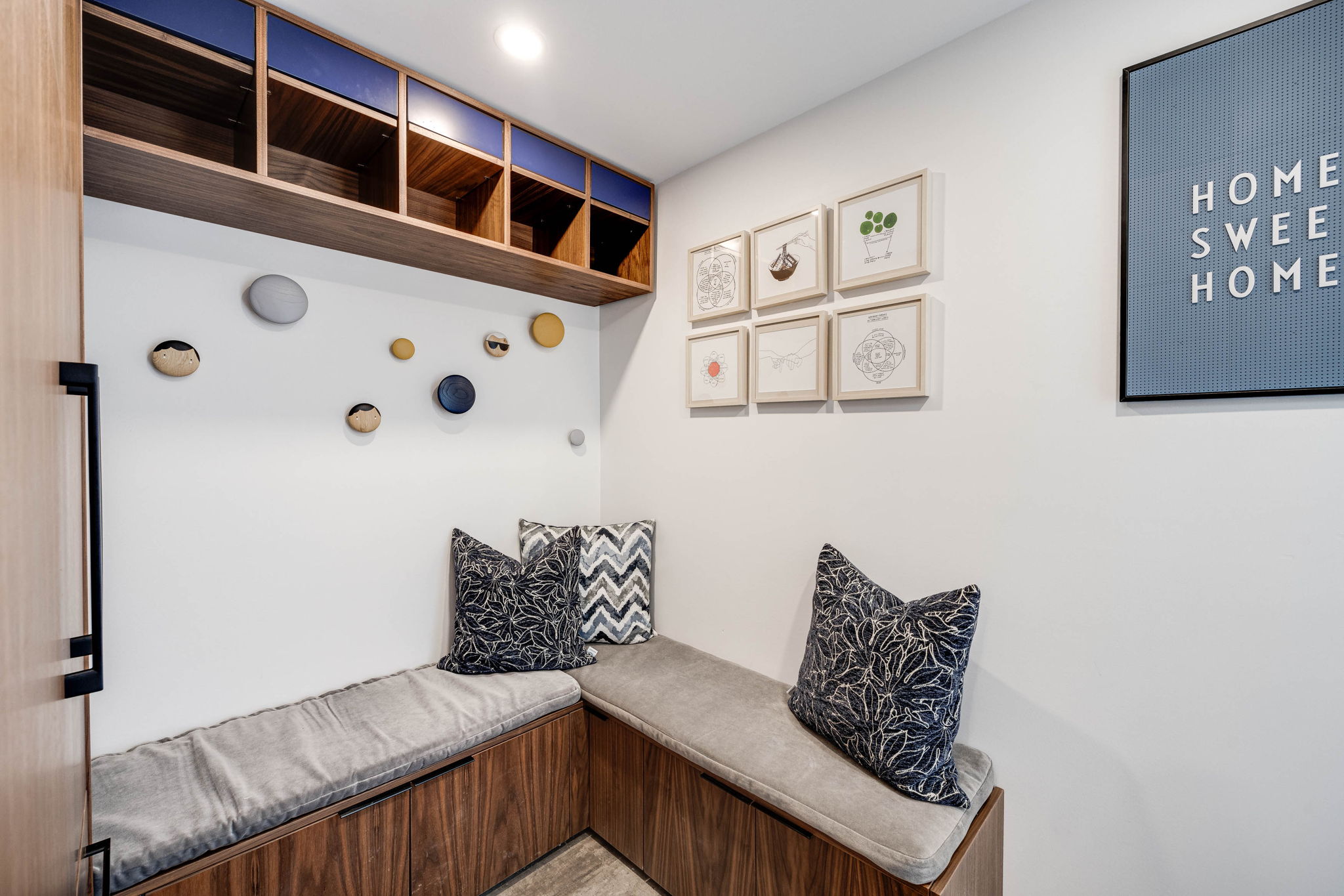 Toronto property showcase — delivered property photograph 59