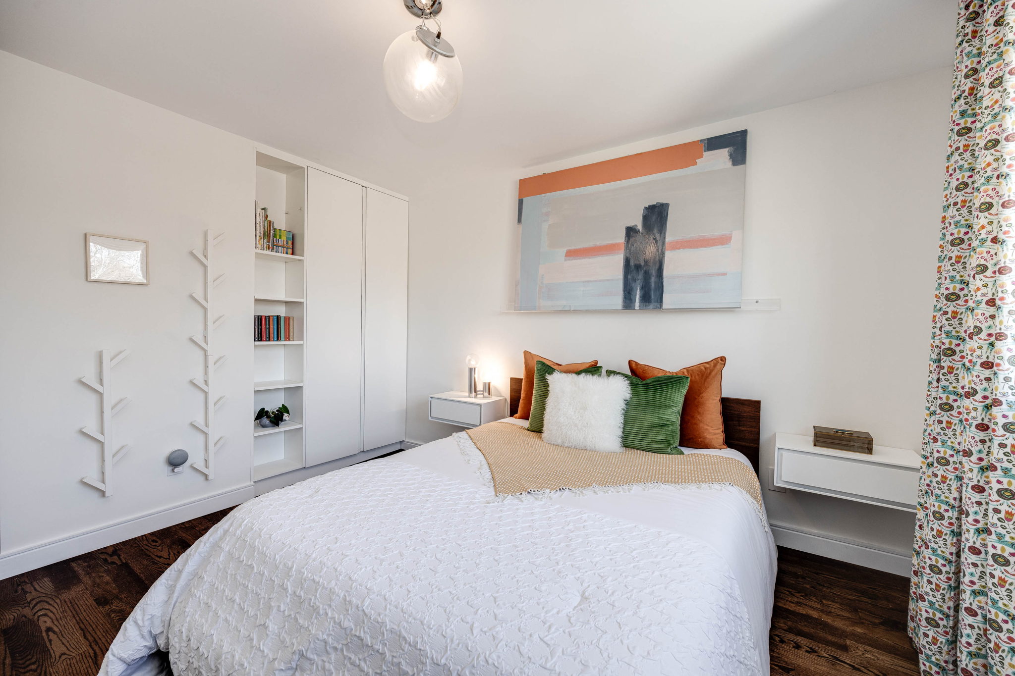 Toronto property showcase — delivered property photograph 37