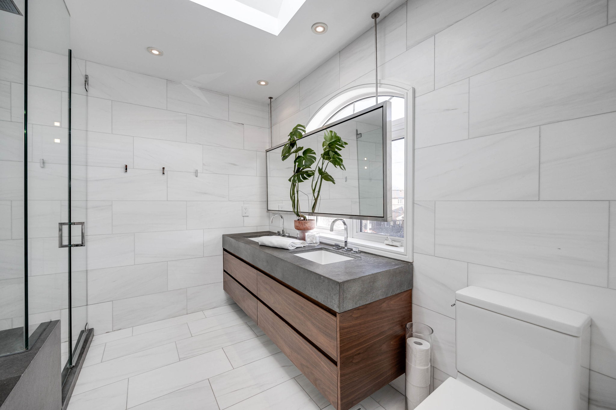 Toronto property showcase — delivered property photograph 50