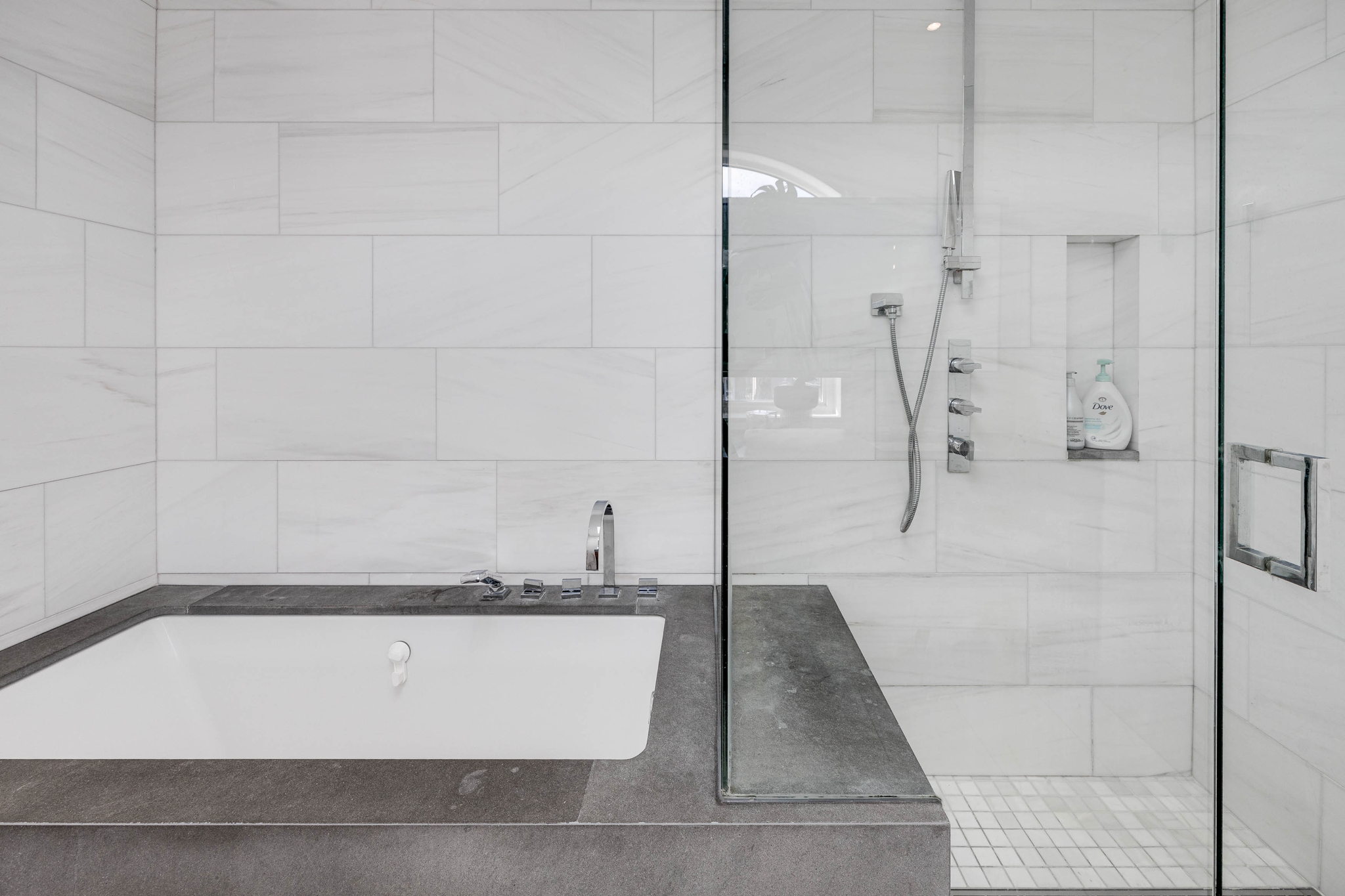 Toronto property showcase — delivered property photograph 54