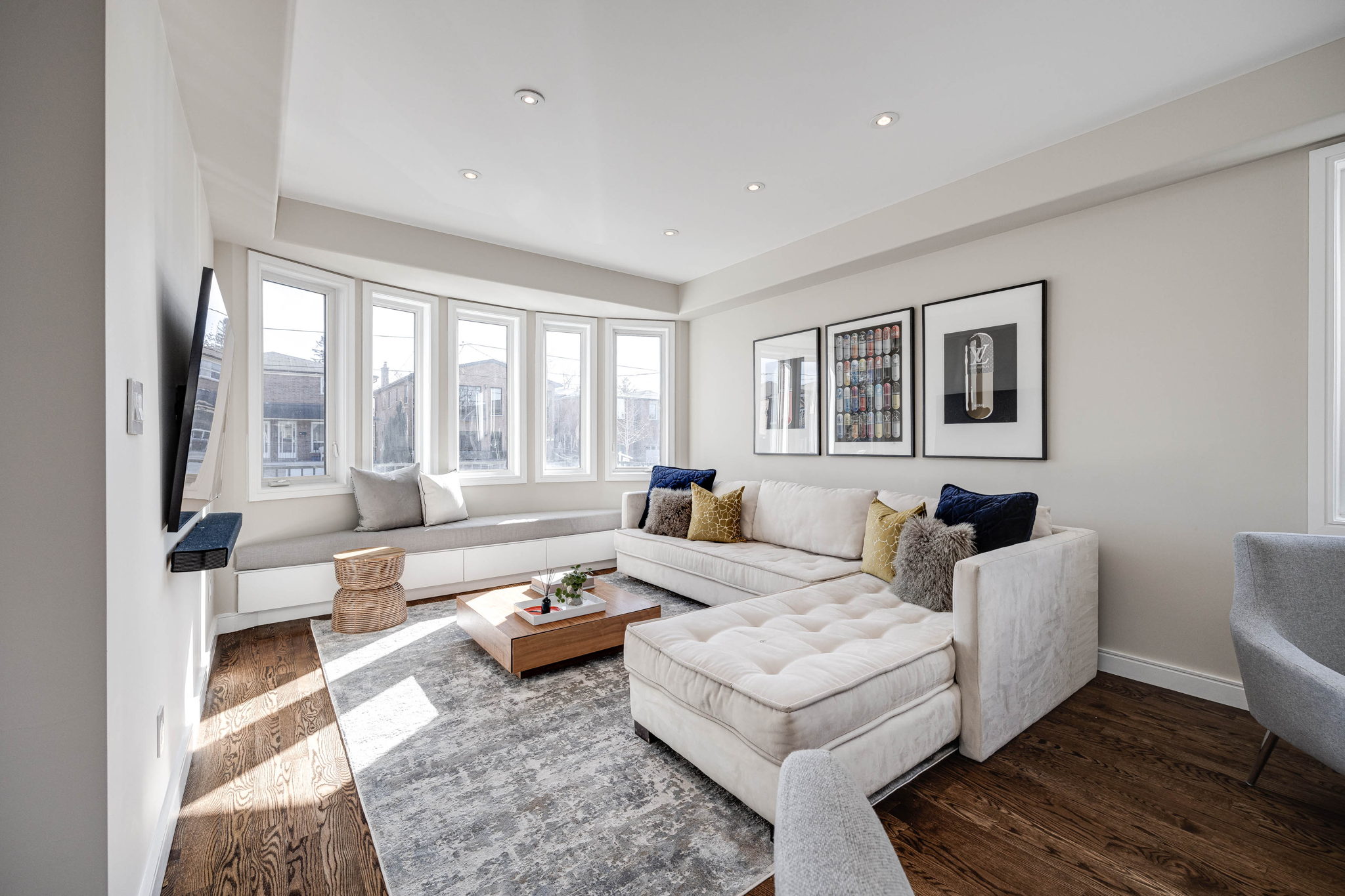 Toronto property showcase — delivered property photograph 9
