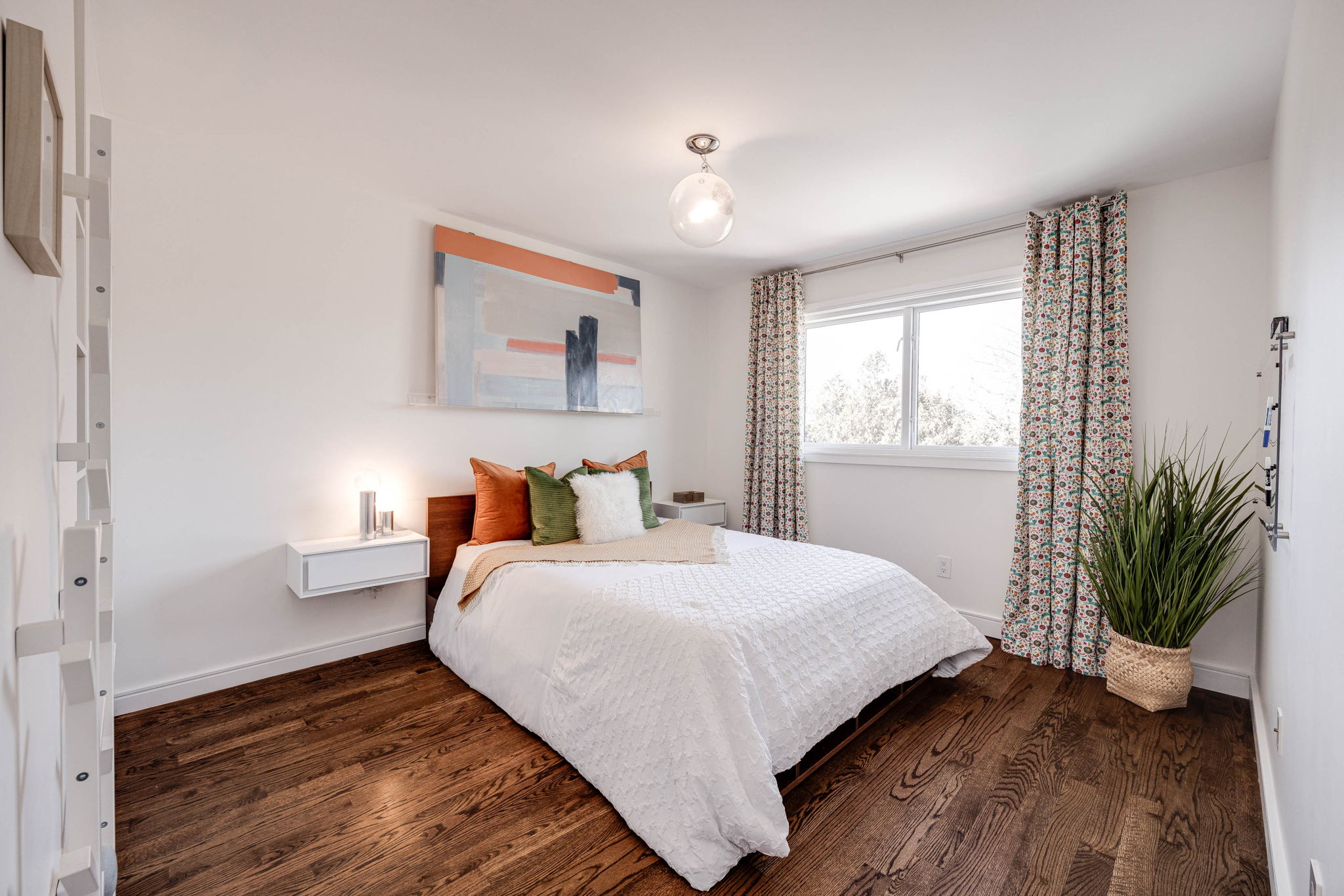 Toronto property showcase — delivered property photograph 36